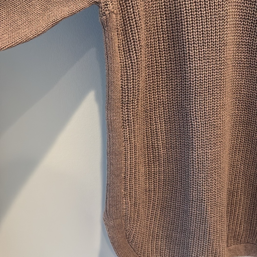 RD Style - Josslyn V Neck Sweater (from stitch fix).  Size XXL. Brown - Picture 11 of 16